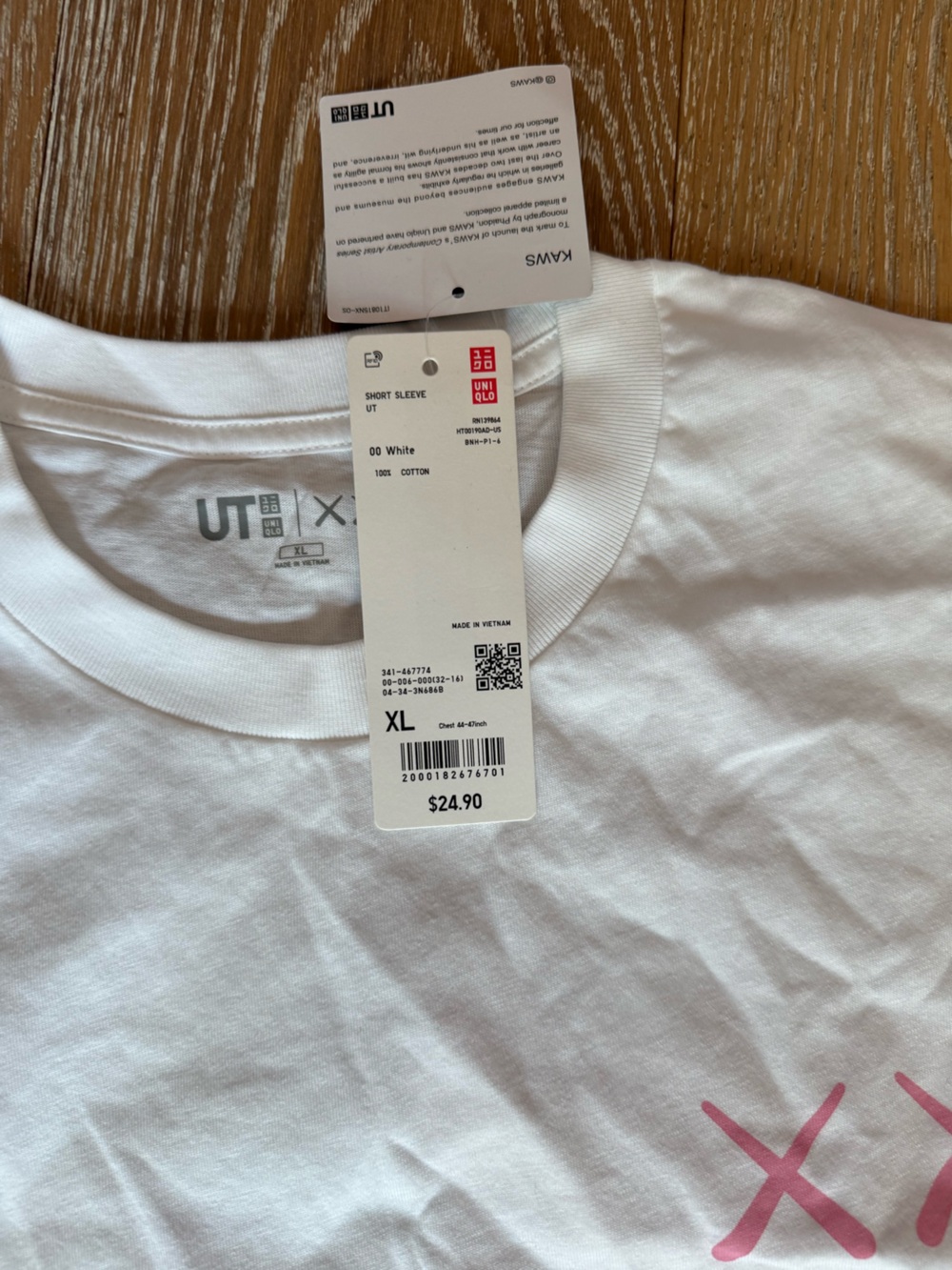 KAWS × Uniqlo UT Short Sleeve Graphic
T-shirt Size XL Pink BFF new - Picture 7 of 12